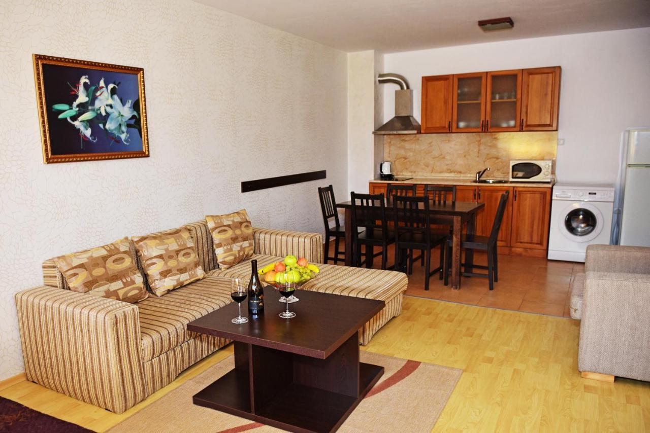 Aparthotel Forest Nook Παμπόροβο Εξωτερικό φωτογραφία