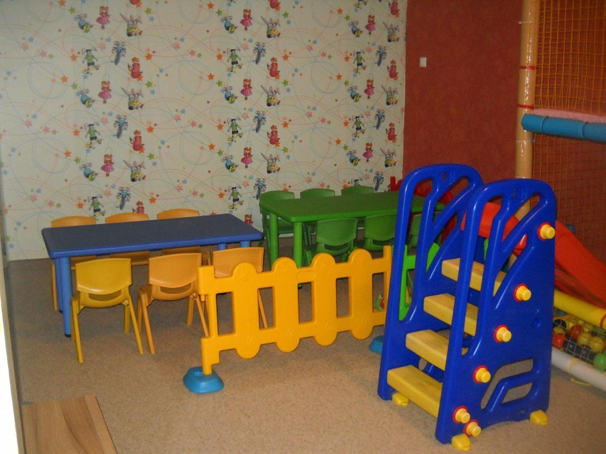 Aparthotel Forest Nook Παμπόροβο Εξωτερικό φωτογραφία